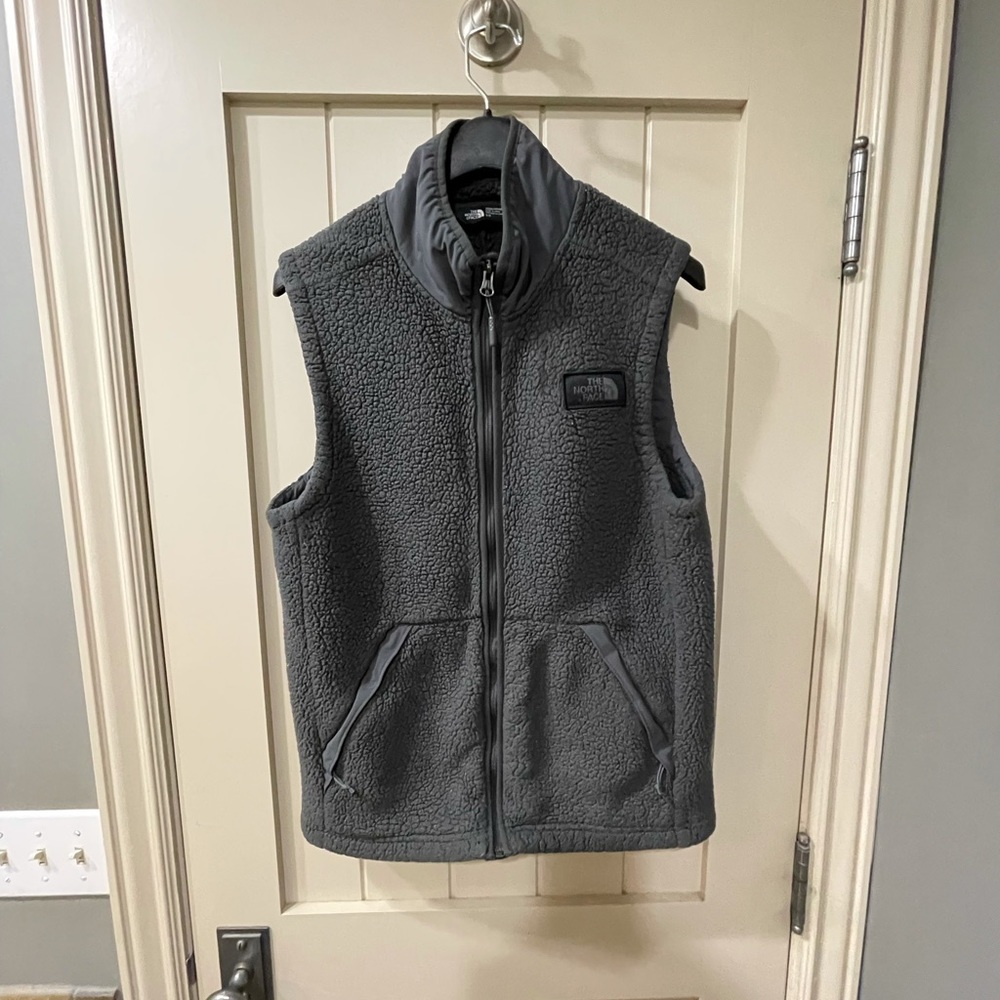 North Face Vest Men’s Small